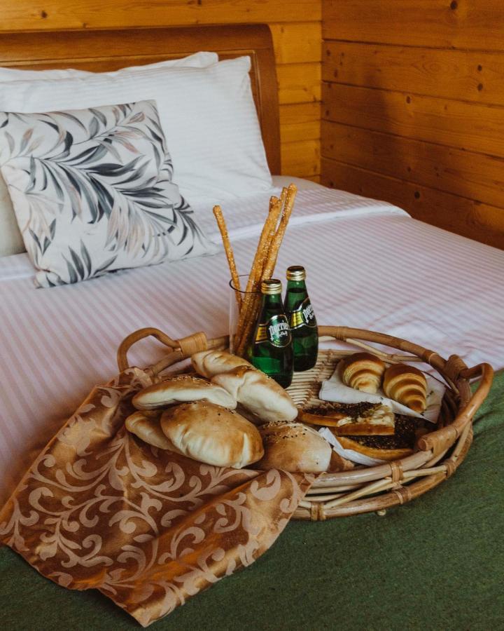 Mountain Breeze Lodge & Resort Al Salt Extérieur photo